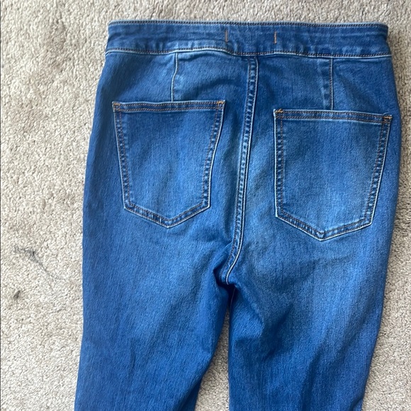 Free People Dark Blue Skinny Jeans - Picture 3 of 4